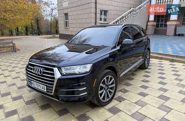 Внедорожник / Кроссовер Audi Q7 2016 в Кривом Роге