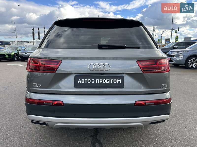 Позашляховик / Кросовер Audi Q7 2016 в Києві фото 7 Позашляховик / Кросовер Audi Q7 2016 в Києві