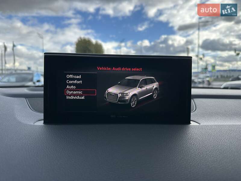 Позашляховик / Кросовер Audi Q7 2016 в Києві фото 36 Позашляховик / Кросовер Audi Q7 2016 в Києві