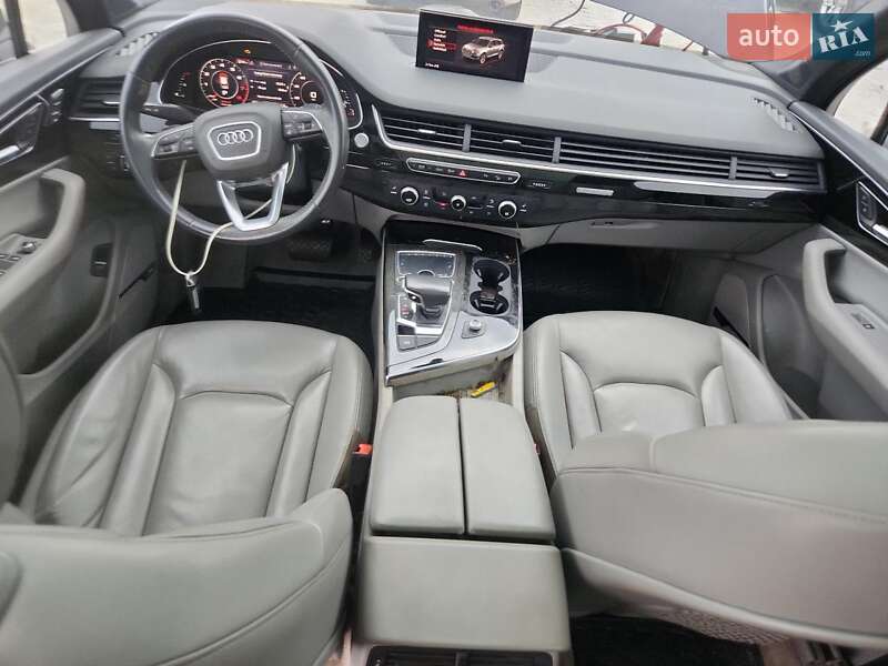 Внедорожник / Кроссовер Audi Q7 2018 в Киеве фото 8 Внедорожник / Кроссовер Audi Q7 2018 в Киеве