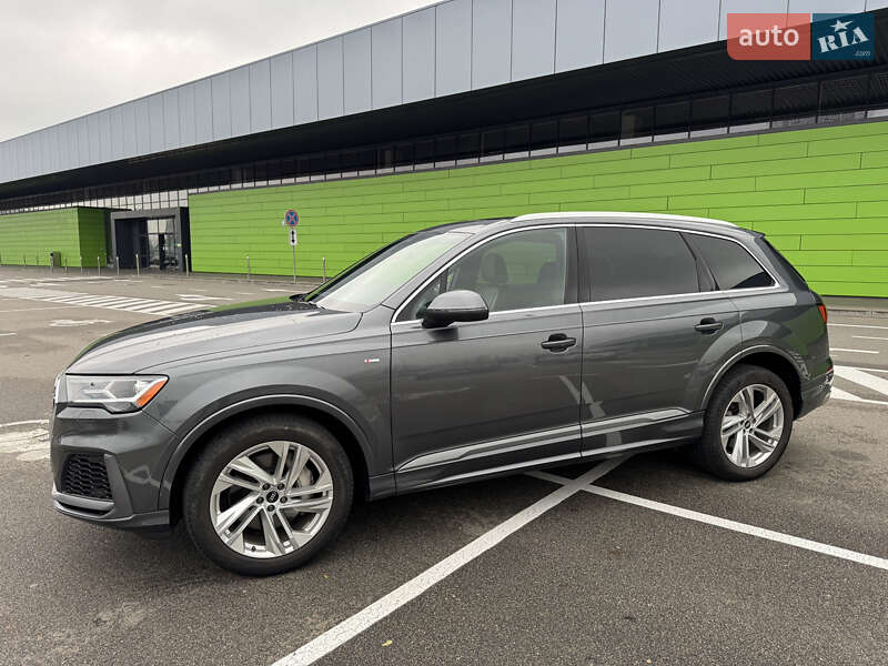 Внедорожник / Кроссовер Audi Q7 2021 в Киеве фото 4 Внедорожник / Кроссовер Audi Q7 2021 в Киеве