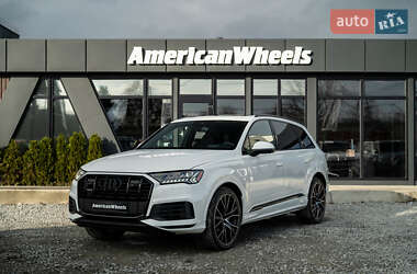 Позашляховик / Кросовер Audi Q7 2020 в Чернівцях
