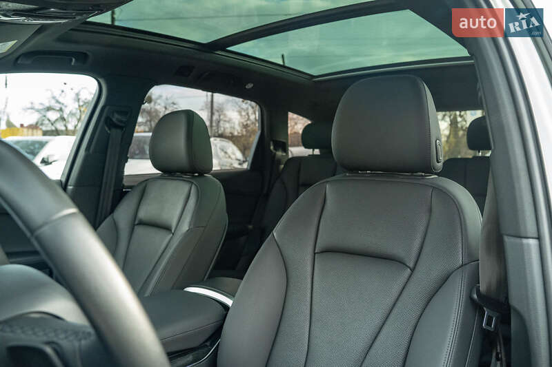 Позашляховик / Кросовер Audi Q7 2020 в Чернівцях