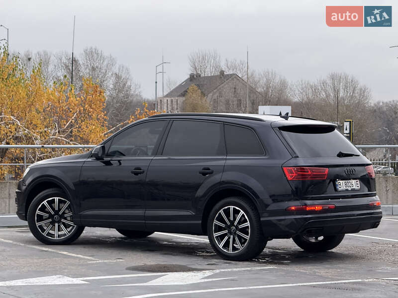 Позашляховик / Кросовер Audi Q7 2017 в Києві фото 11 Позашляховик / Кросовер Audi Q7 2017 в Києві