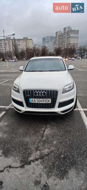 Audi Q7 2015