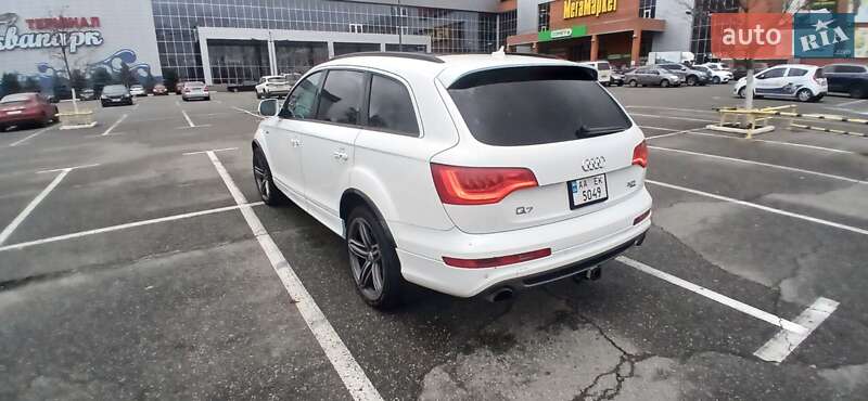 Позашляховик / Кросовер Audi Q7 2015 в Броварах