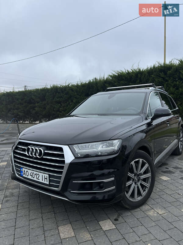 Позашляховик / Кросовер Audi Q7 2019 в Ужгороді фото 15 Позашляховик / Кросовер Audi Q7 2019 в Ужгороді
