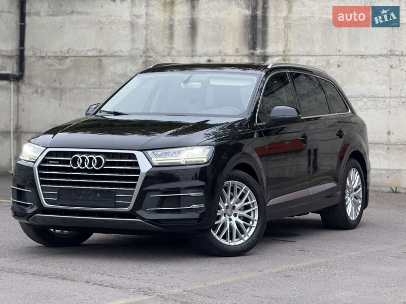 Внедорожник / Кроссовер Audi Q7 2015 в Ровно фото 13 Внедорожник / Кроссовер Audi Q7 2015 в Ровно