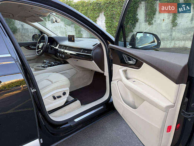 Внедорожник / Кроссовер Audi Q7 2015 в Ровно фото 23 Внедорожник / Кроссовер Audi Q7 2015 в Ровно