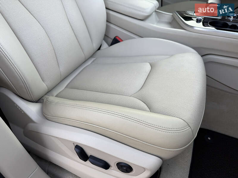 Внедорожник / Кроссовер Audi Q7 2015 в Ровно фото 27 Внедорожник / Кроссовер Audi Q7 2015 в Ровно