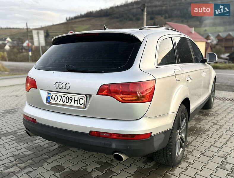 Позашляховик / Кросовер Audi Q7 2006 в Сваляві фото 5 Позашляховик / Кросовер Audi Q7 2006 в Сваляві