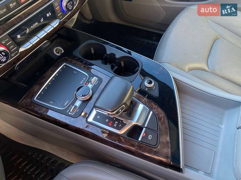 Позашляховик / Кросовер Audi Q7 2016 в Львові фото 20 Позашляховик / Кросовер Audi Q7 2016 в Львові