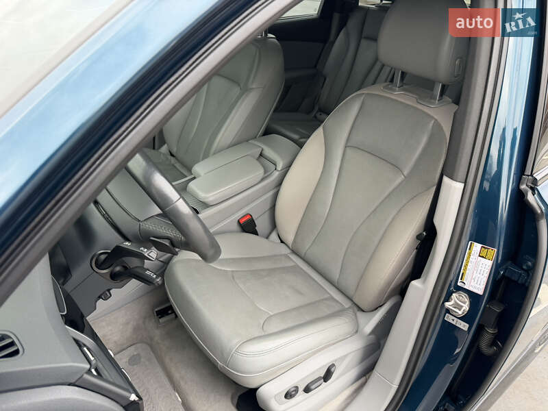 Позашляховик / Кросовер Audi Q7 2017 в Києві фото 13 Позашляховик / Кросовер Audi Q7 2017 в Києві