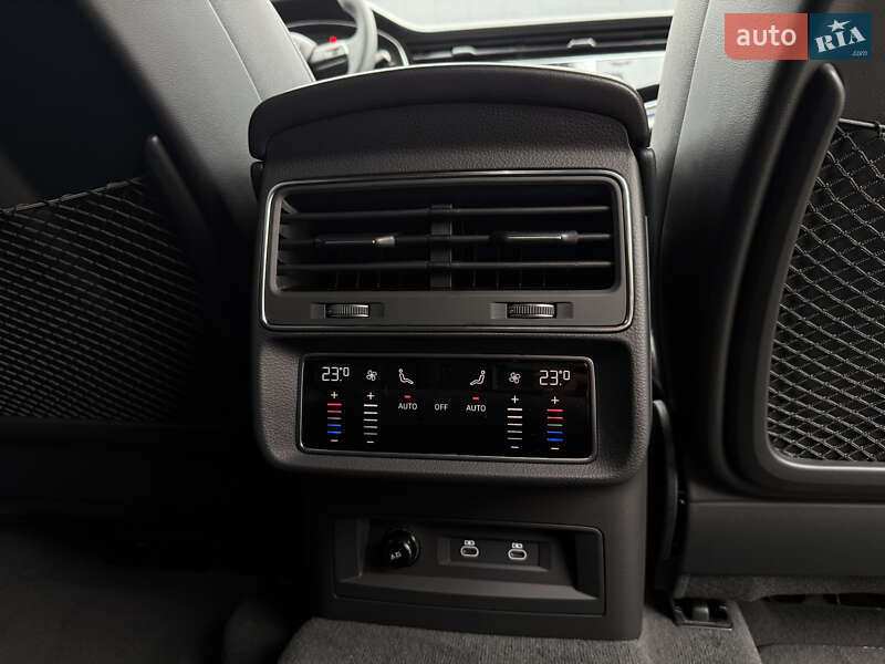 Позашляховик / Кросовер Audi Q7 2025 в Києві фото 42 Позашляховик / Кросовер Audi Q7 2025 в Києві
