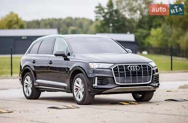 Позашляховик / Кросовер Audi Q7 2021 в Києві