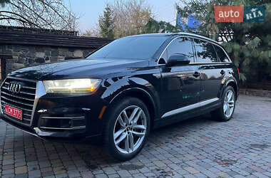 Позашляховик / Кросовер Audi Q7 2017 в Хмельницькому