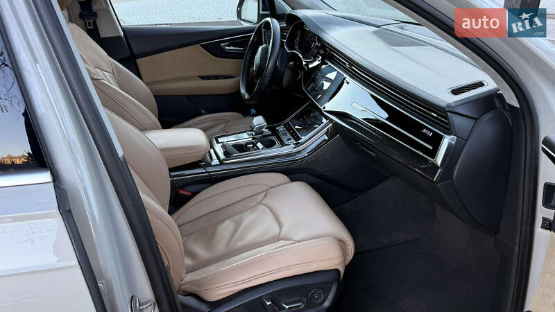 Внедорожник / Кроссовер Audi Q7 2020 в Львове фото 18 Внедорожник / Кроссовер Audi Q7 2020 в Львове