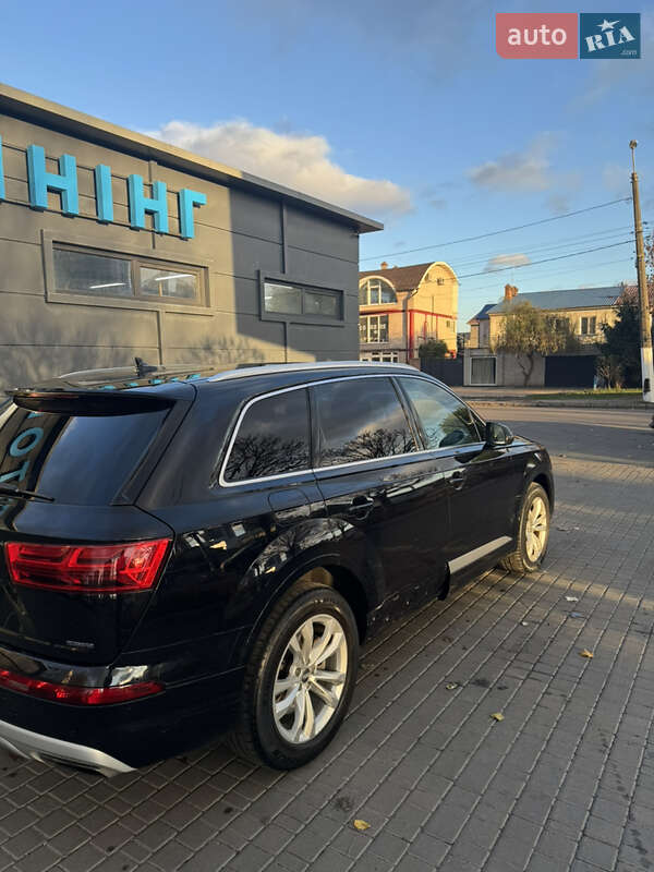 Позашляховик / Кросовер Audi Q7 2019 в Одесі фото 8 Позашляховик / Кросовер Audi Q7 2019 в Одесі