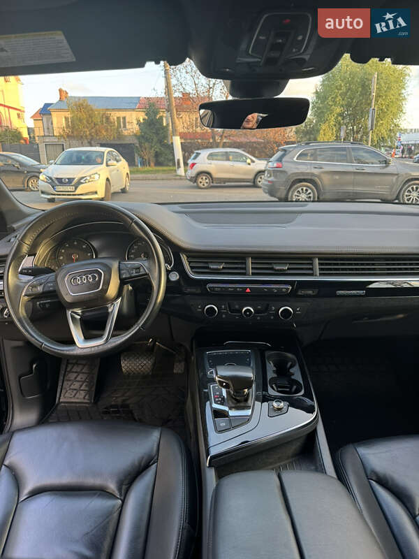 Позашляховик / Кросовер Audi Q7 2019 в Одесі фото 14 Позашляховик / Кросовер Audi Q7 2019 в Одесі