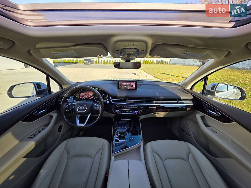 Внедорожник / Кроссовер Audi Q7 2016 в Луцке