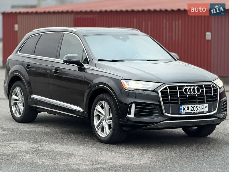 Позашляховик / Кросовер Audi Q7 2019 в Києві