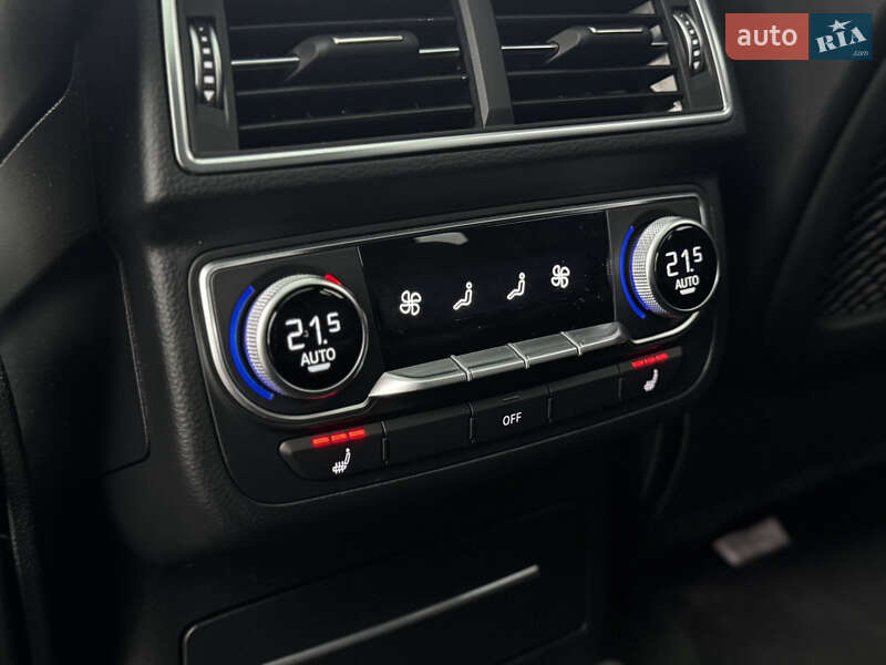 Внедорожник / Кроссовер Audi Q7 2017 в Дрогобыче