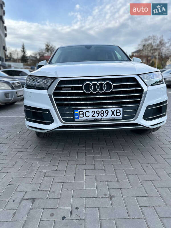 Позашляховик / Кросовер Audi Q7 2019 в Львові фото 7 Позашляховик / Кросовер Audi Q7 2019 в Львові