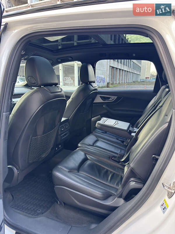 Внедорожник / Кроссовер Audi Q7 2018 в Тернополе фото 33 Внедорожник / Кроссовер Audi Q7 2018 в Тернополе