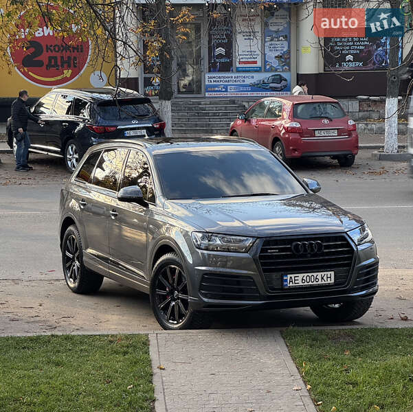 Внедорожник / Кроссовер Audi Q7 2018 в Днепре фото 2 Внедорожник / Кроссовер Audi Q7 2018 в Днепре