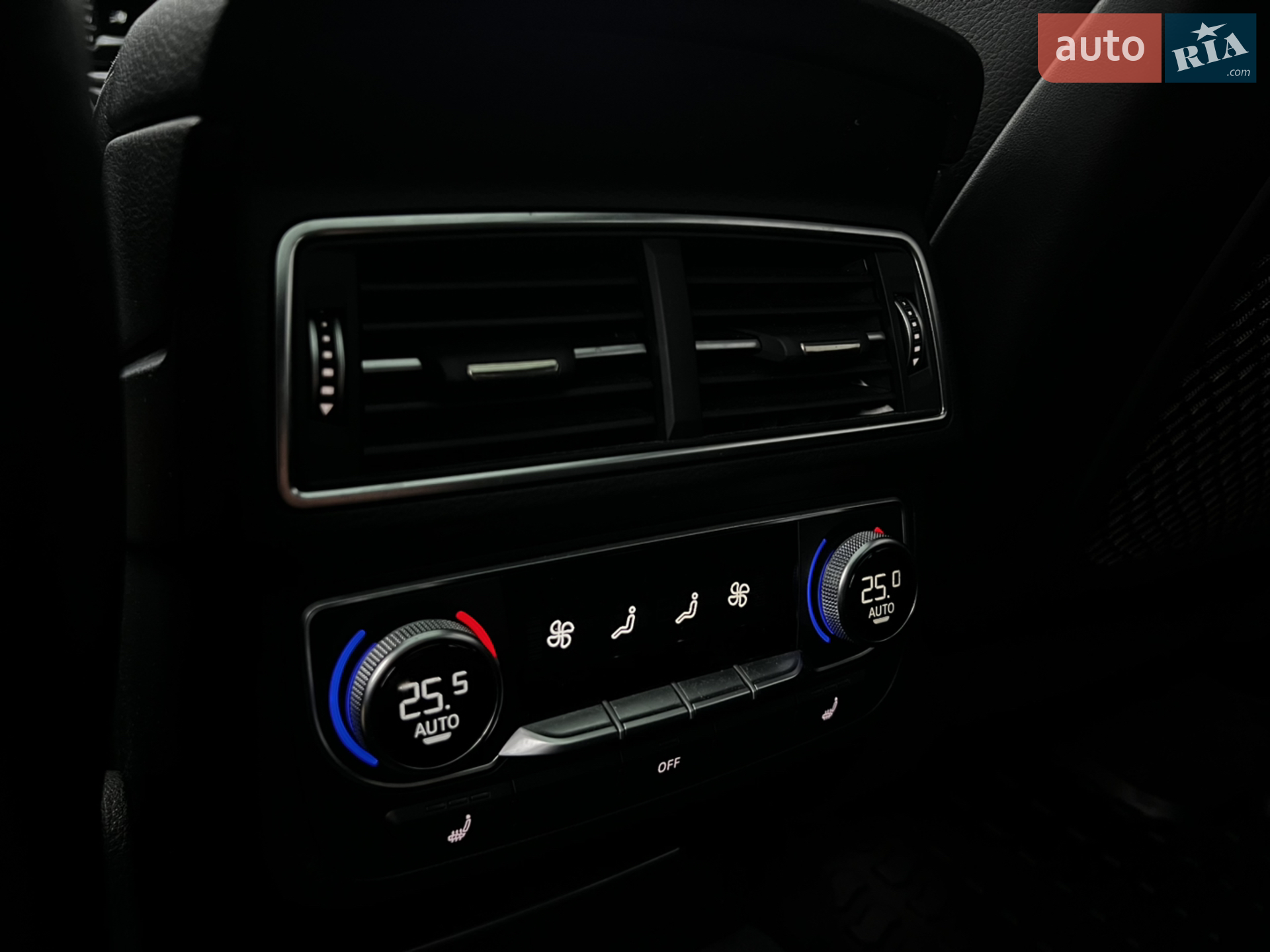 2017 Audi Q7 - мініатюра 9