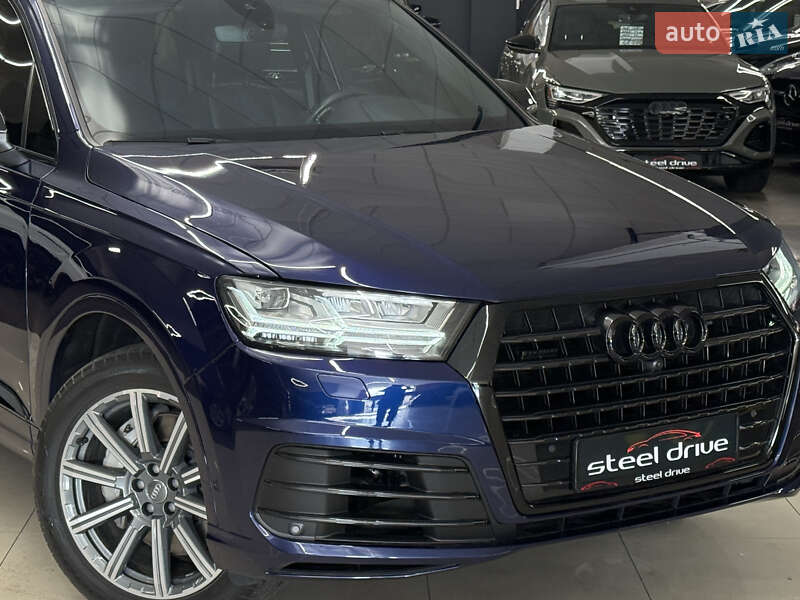 Внедорожник / Кроссовер Audi Q7 2019 в Николаеве