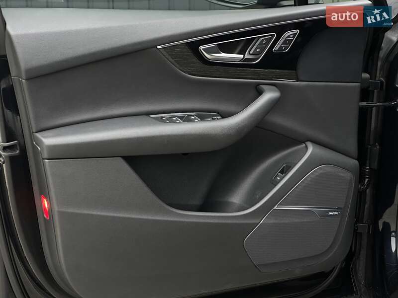 Внедорожник / Кроссовер Audi Q7 2016 в Мукачево фото 31 Внедорожник / Кроссовер Audi Q7 2016 в Мукачево