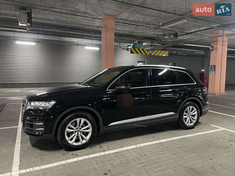 Внедорожник / Кроссовер Audi Q7 2016 в Киеве фото 7 Внедорожник / Кроссовер Audi Q7 2016 в Киеве