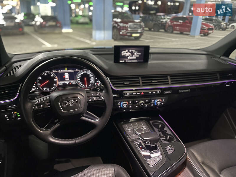 Внедорожник / Кроссовер Audi Q7 2016 в Киеве фото 24 Внедорожник / Кроссовер Audi Q7 2016 в Киеве