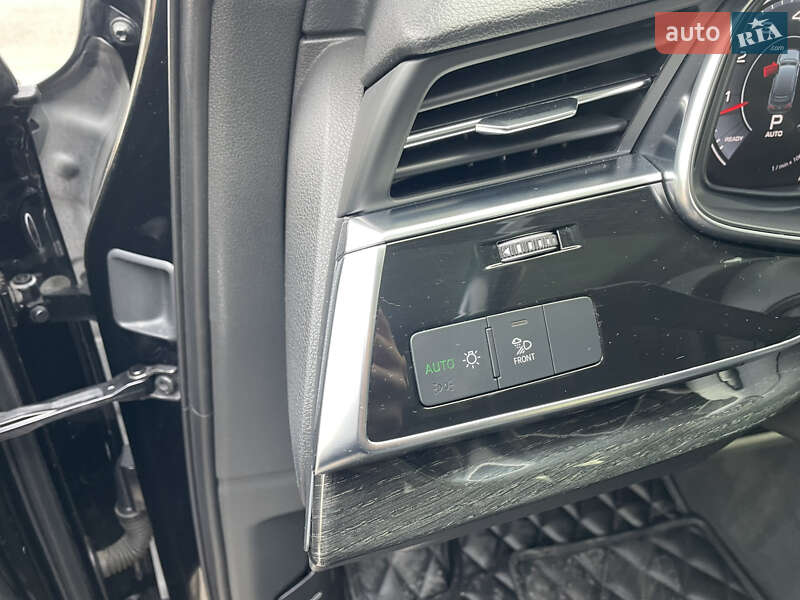 Внедорожник / Кроссовер Audi Q7 2019 в Львове