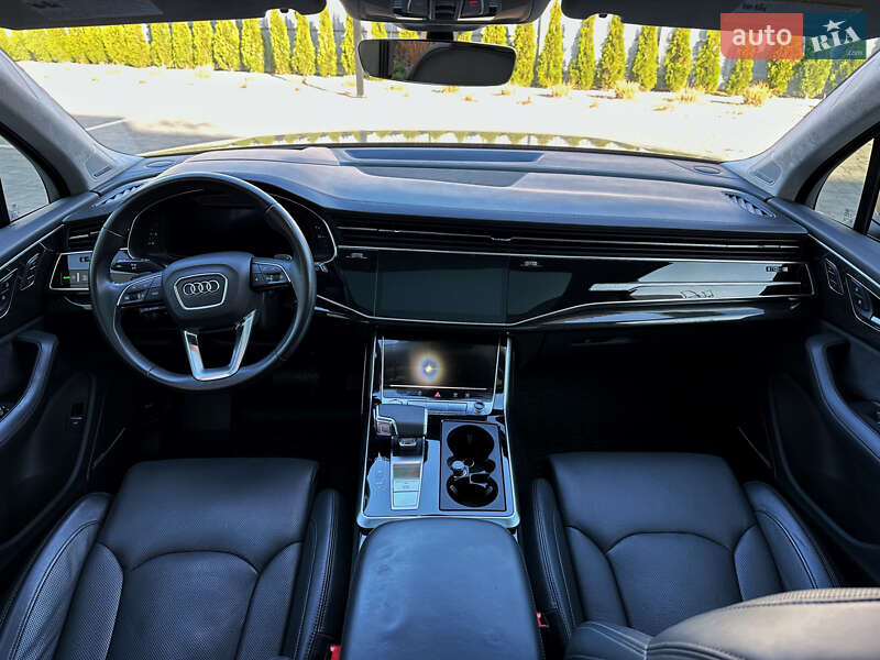 Позашляховик / Кросовер Audi Q7 2020 в Луцьку фото 4 Позашляховик / Кросовер Audi Q7 2020 в Луцьку