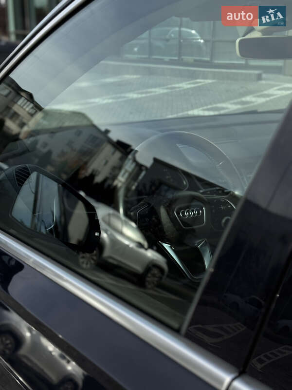 Позашляховик / Кросовер Audi Q7 2017 в Києві