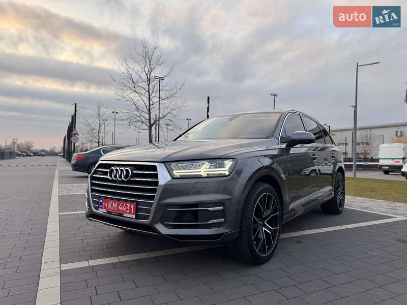 Позашляховик / Кросовер Audi Q7 2019 в Мукачевому фото Позашляховик / Кросовер Audi Q7 2019 в Мукачевому
