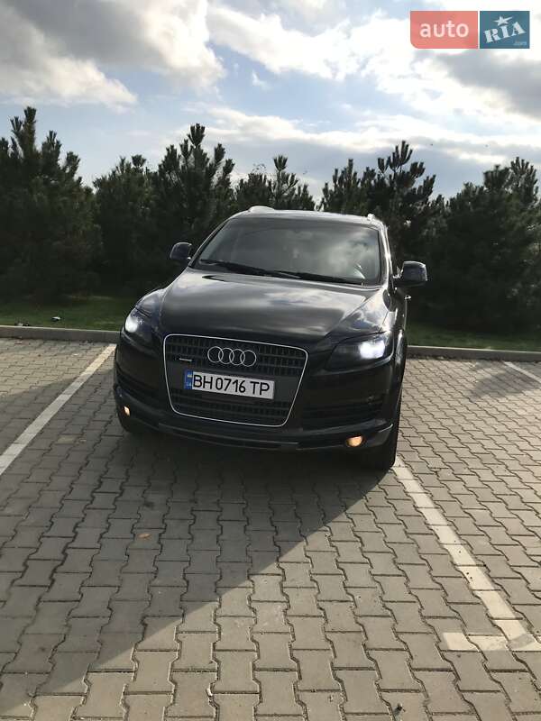 Внедорожник / Кроссовер Audi Q7 2009 в Одессе