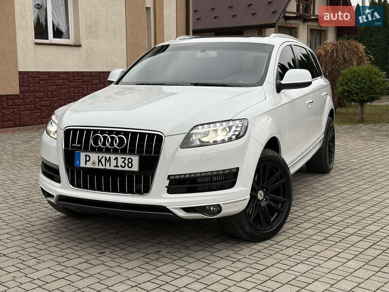 Позашляховик / Кросовер Audi Q7 2015 в Самборі