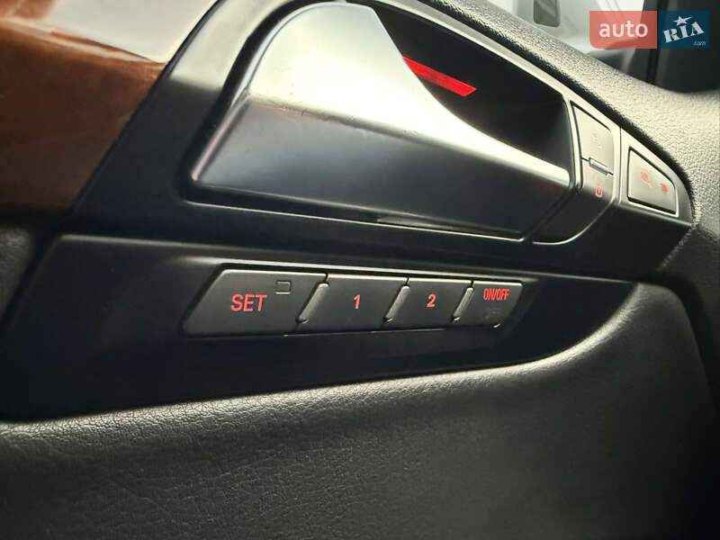 Позашляховик / Кросовер Audi Q7 2015 в Самборі