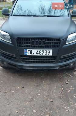 Внедорожник / Кроссовер Audi Q7 2007 в Ровно