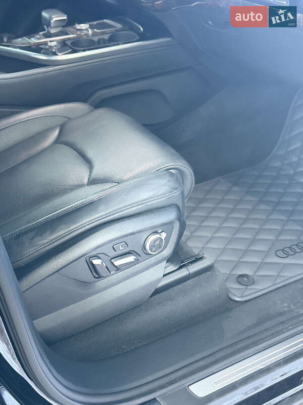 Позашляховик / Кросовер Audi Q7 2017 в Івано-Франківську фото 76 Позашляховик / Кросовер Audi Q7 2017 в Івано-Франківську