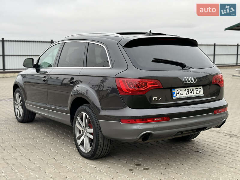Внедорожник / Кроссовер Audi Q7 2011 в Луцке