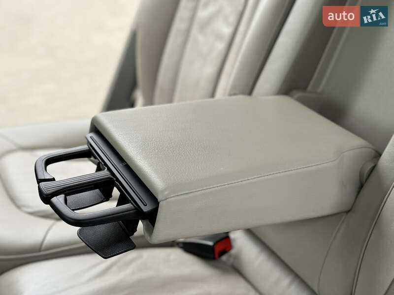 Внедорожник / Кроссовер Audi Q7 2011 в Луцке