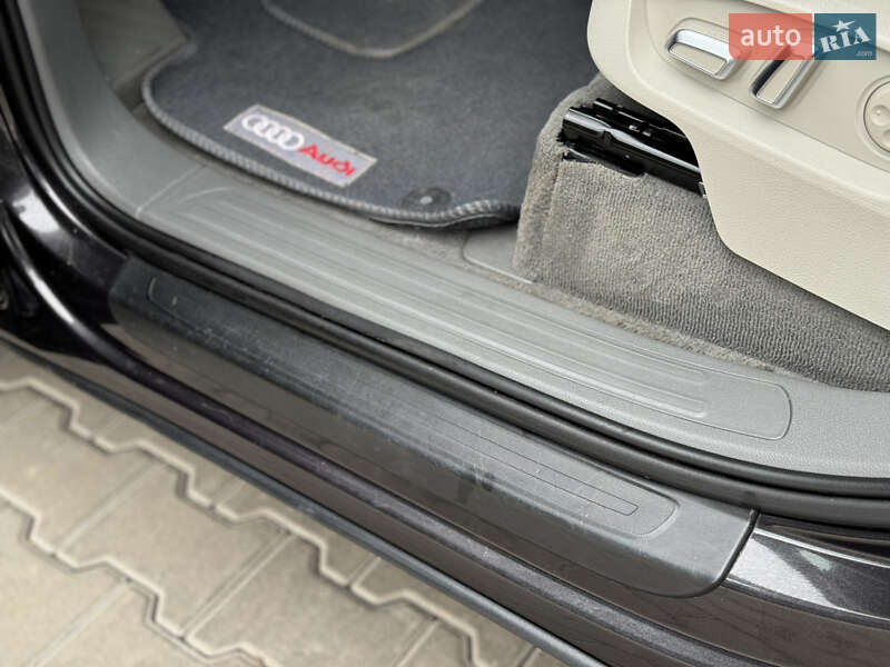 Внедорожник / Кроссовер Audi Q7 2011 в Луцке
