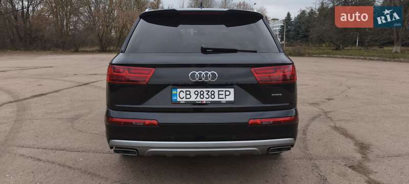 Внедорожник / Кроссовер Audi Q7 2017 в Нежине