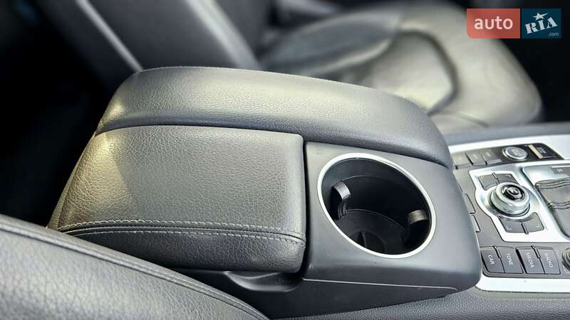 Позашляховик / Кросовер Audi Q7 2012 в Вінниці