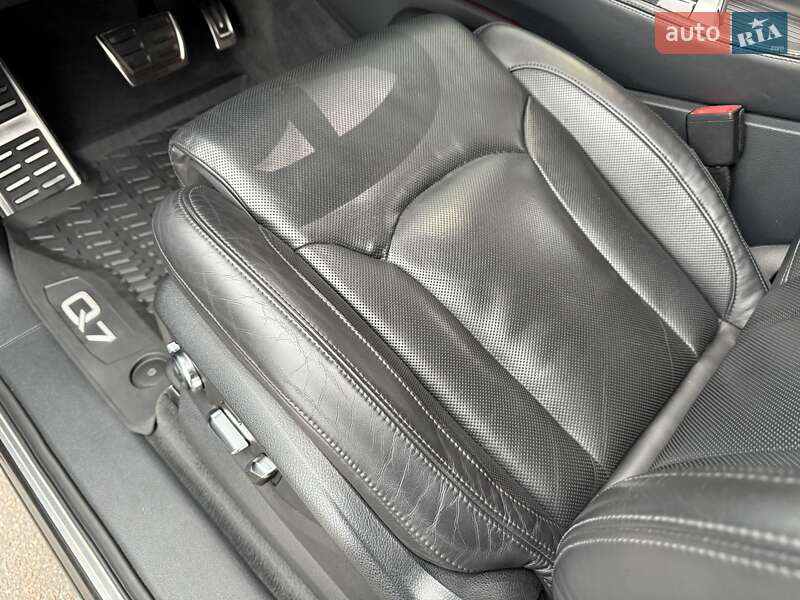 Внедорожник / Кроссовер Audi Q7 2016 в Киеве фото 68 Внедорожник / Кроссовер Audi Q7 2016 в Киеве