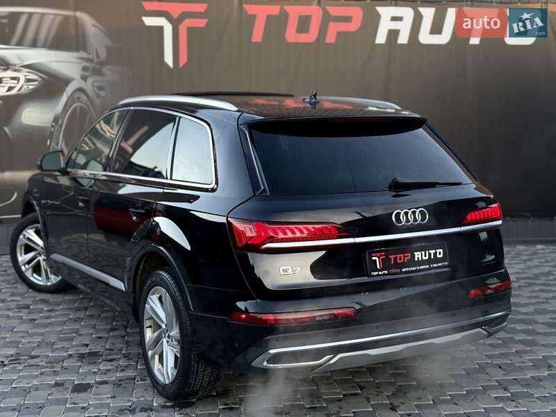 Позашляховик / Кросовер Audi Q7 2020 в Львові
